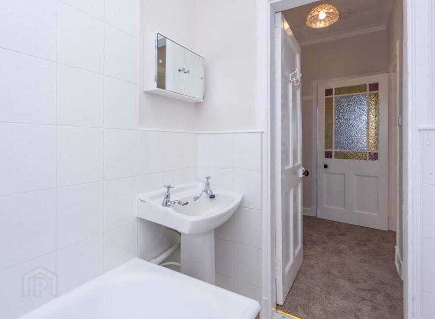 15 Forrester Road, Corstorphine, Edinburgh, EH12 8AD