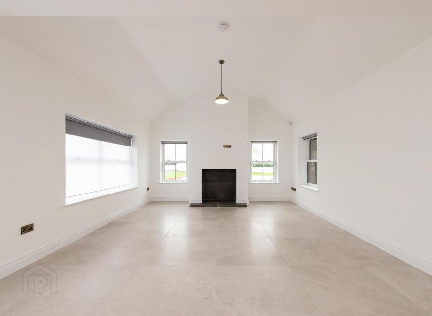 10 Tullyhenan Road, Banbridge, BT32 4EY