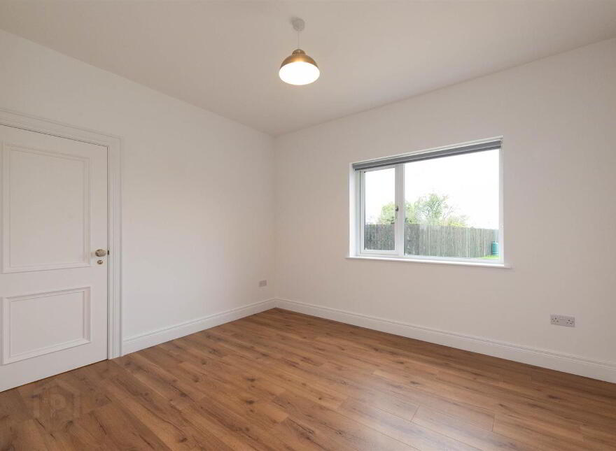 10 Tullyhenan Road, Banbridge, BT32 4EY
