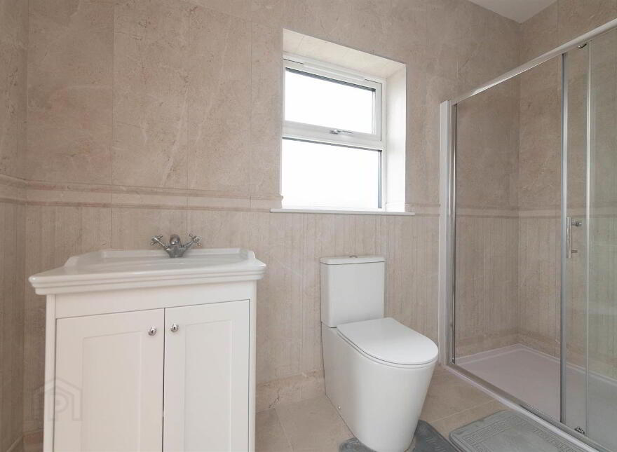 10 Tullyhenan Road, Banbridge, BT32 4EY