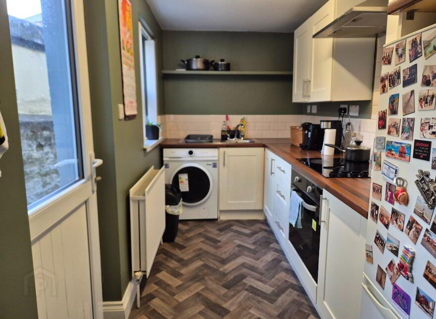 5 Newlyn Terrace, Waterside, Derry, BT47 2AX
