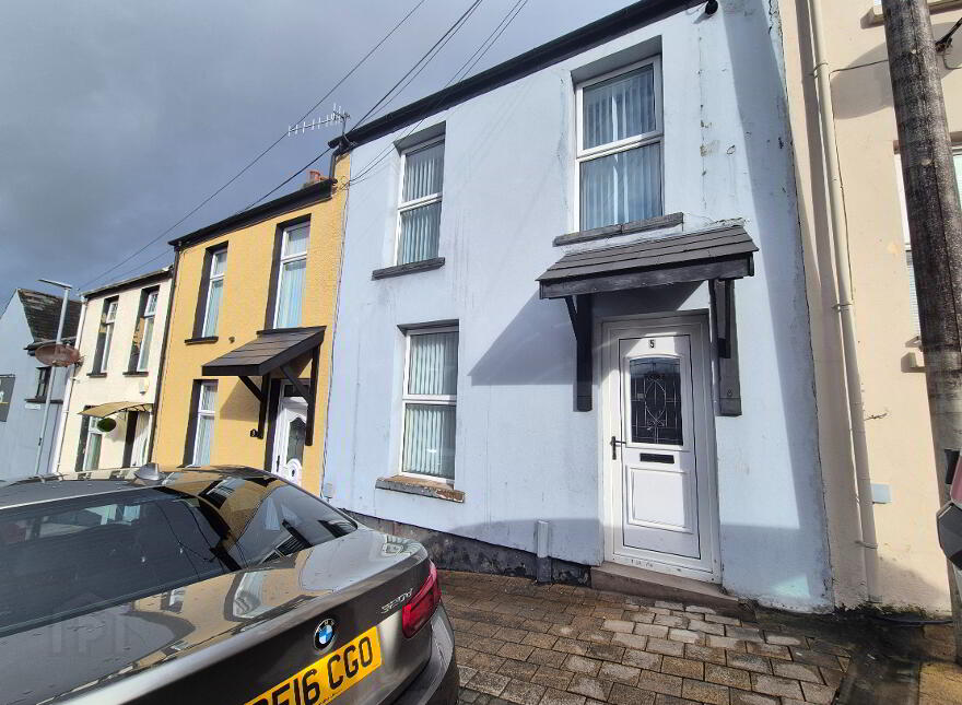 5 Newlyn Terrace, Waterside, Derry, BT47 2AX