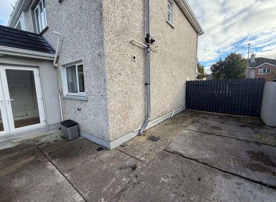 38 The Pines, Forest Park, Portlaoise, R32H3V9