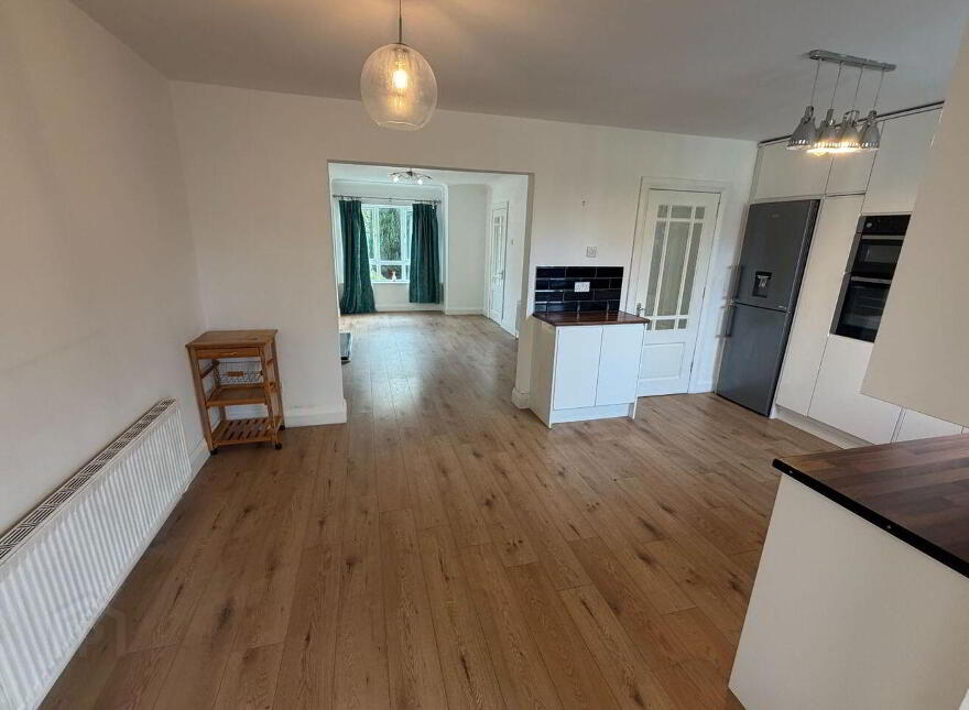 38 The Pines, Forest Park, Portlaoise, R32H3V9