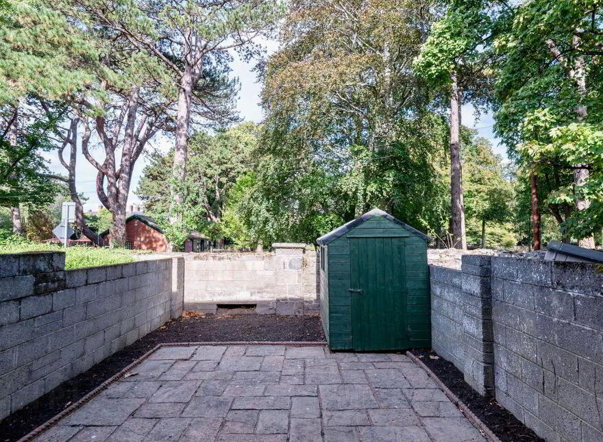 18 Temple Square, Temple Road, Dartry, Dartry, D06DX22