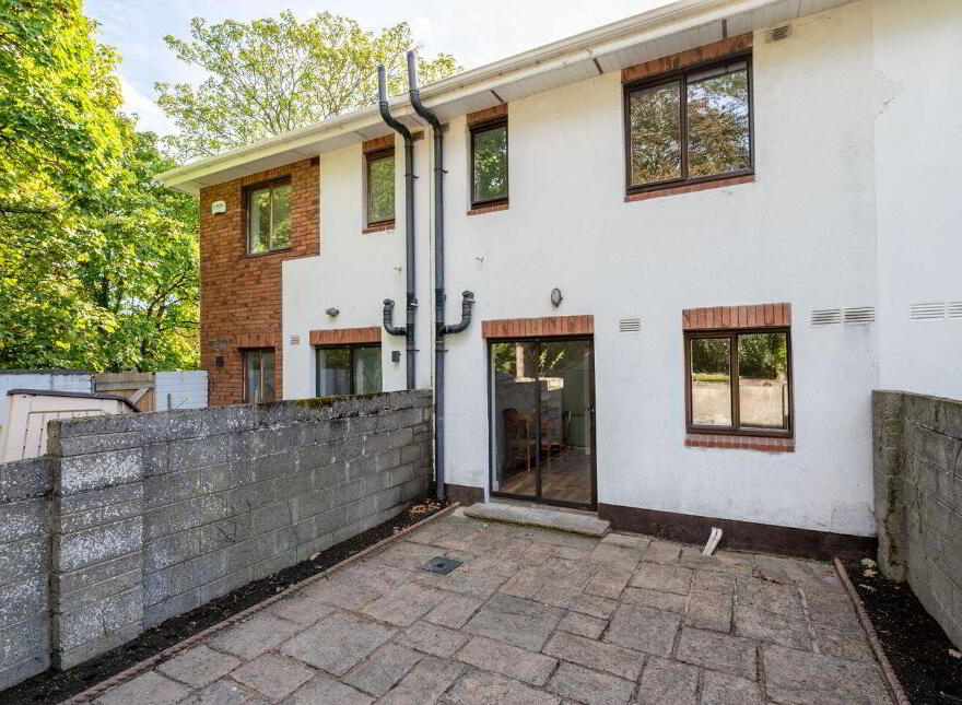18 Temple Square, Temple Road, Dartry, Dartry, D06DX22