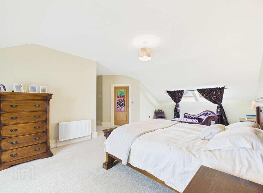 Cahertinny, Loughrea, H62XH77