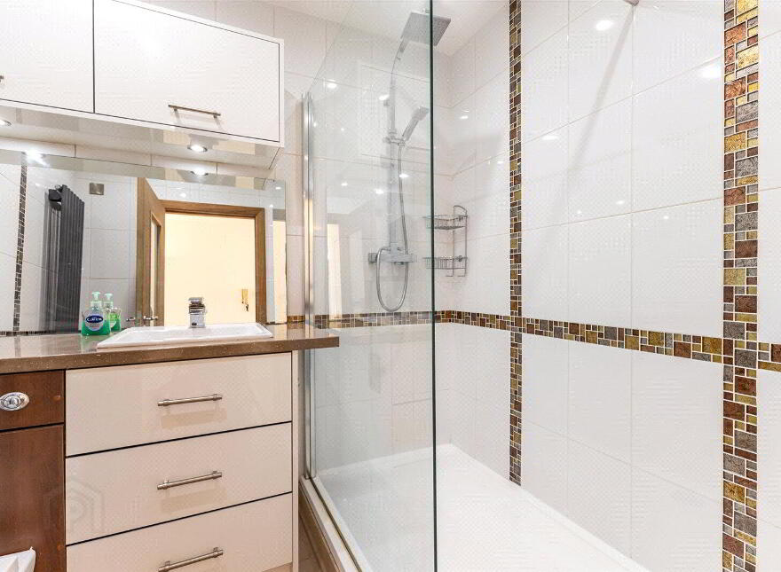 8 Holborn Court, Bangor, BT20 5EA