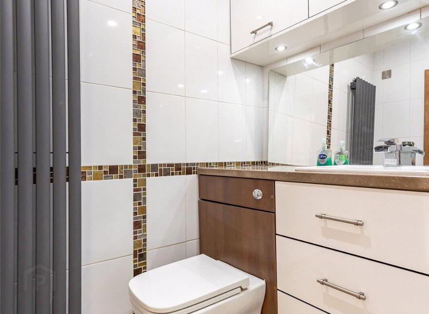 8 Holborn Court, Bangor, BT20 5EA