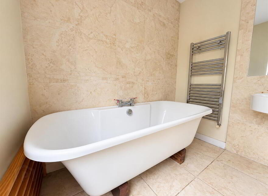 3 Malone Gate, Belfast, BT9 6WG