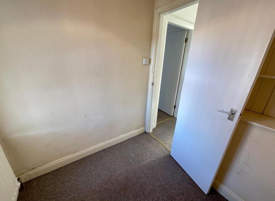 15 Hesketh Road, Belfast, BT14 7JU