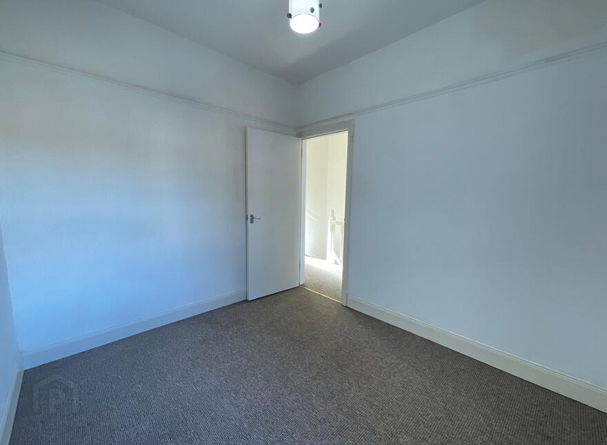 15 Hesketh Road, Belfast, BT14 7JU