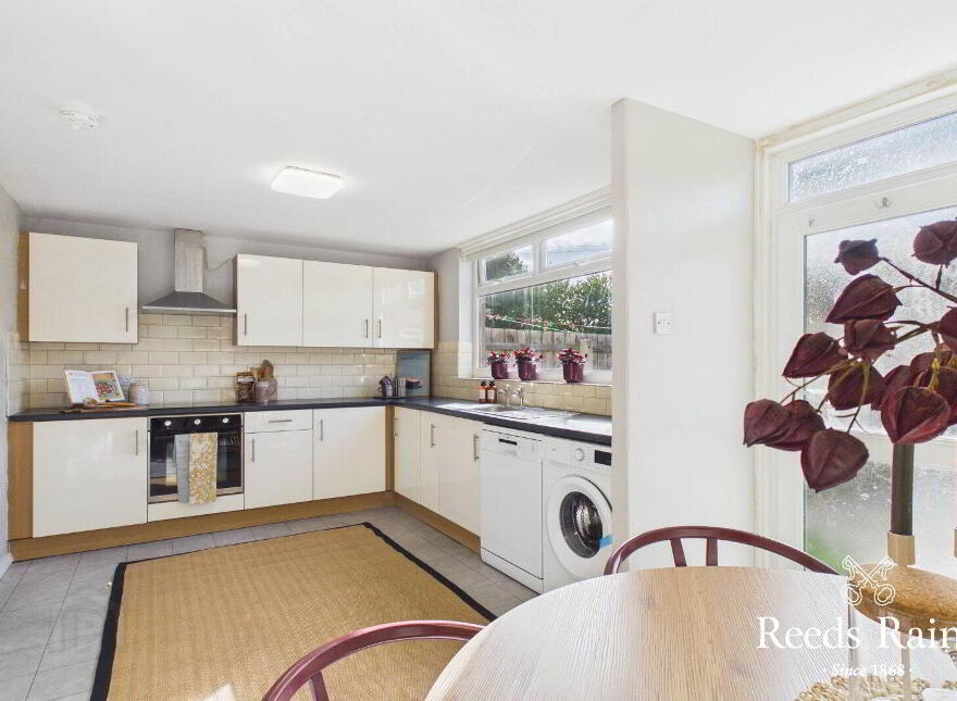235 Abbey Park, Belfast, BT5 7RU