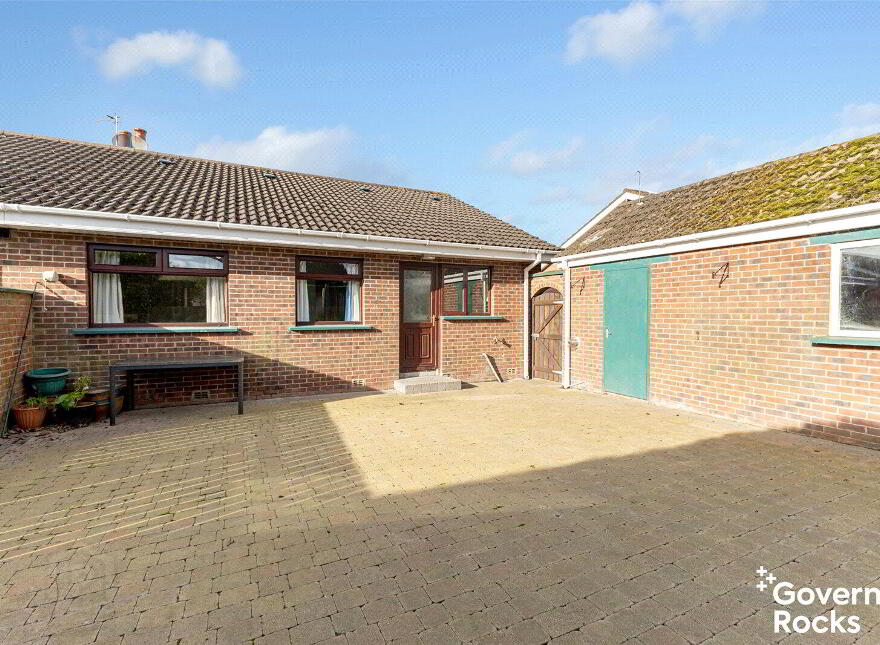 14 Erindee Gardens, Donaghadee, BT21 0NT