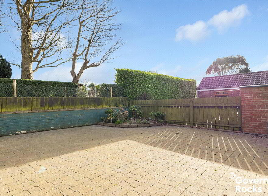 14 Erindee Gardens, Donaghadee, BT21 0NT