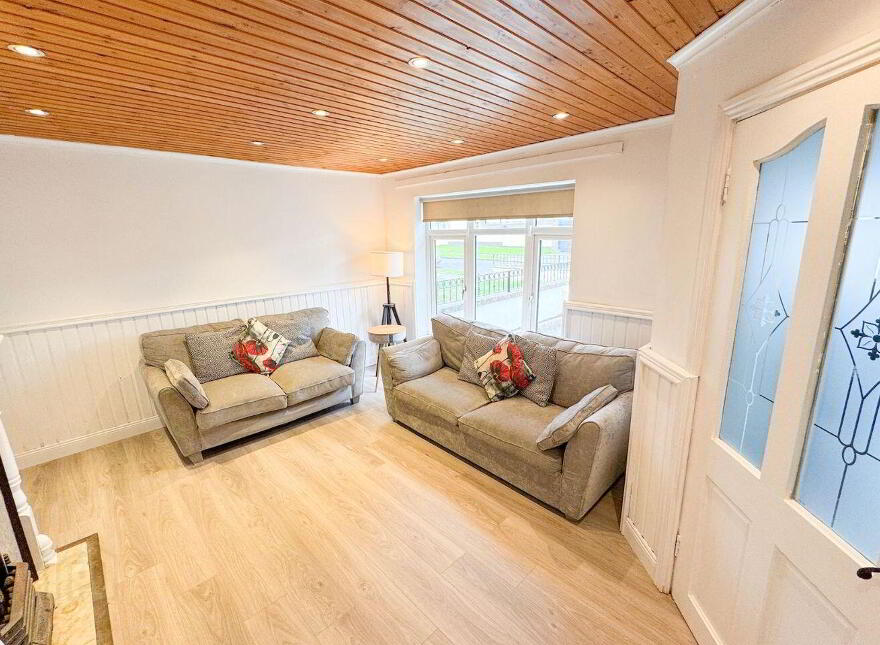 3 Lindisfarne Green, Clondalkin, Clondalkin, D22AX92