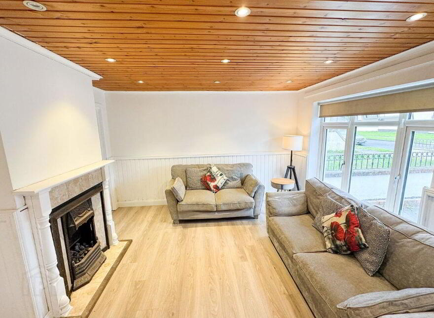 3 Lindisfarne Green, Clondalkin, Clondalkin, D22AX92