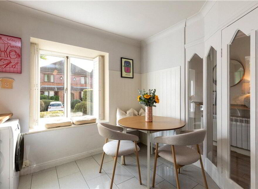 1 Cedar Square, Grove Avenue, Blackrock, Blackrock, A94PV32
