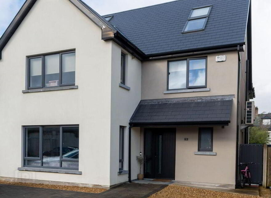 5 Revington Gardens, North Circular Road, V94124A