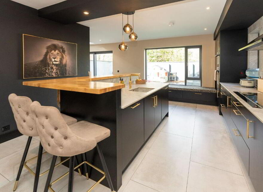 5 Revington Gardens, North Circular Road, V94124A
