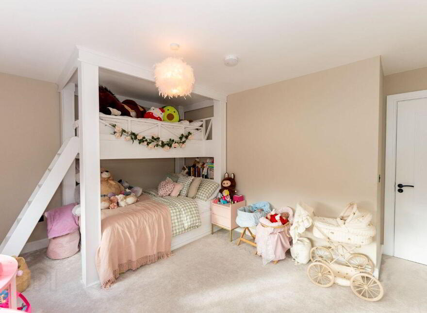 5 Revington Gardens, North Circular Road, V94124A