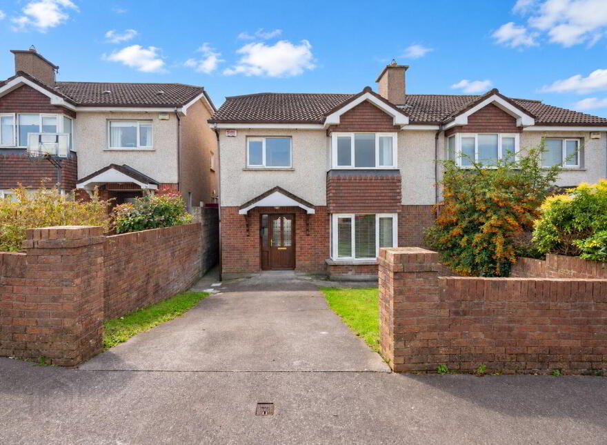 33 Ashmount, Silversprings, T23Y4D8