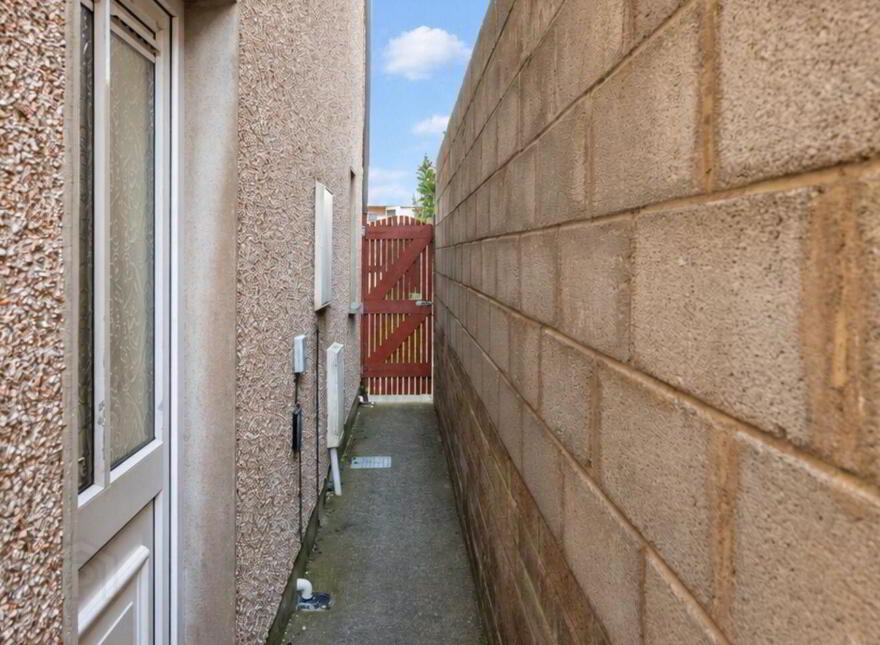 33 Ashmount, Silversprings, T23Y4D8