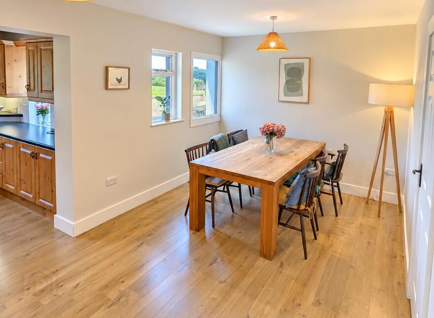Sunhill, Kingscourt Road, Carrickmacross, A81PP68