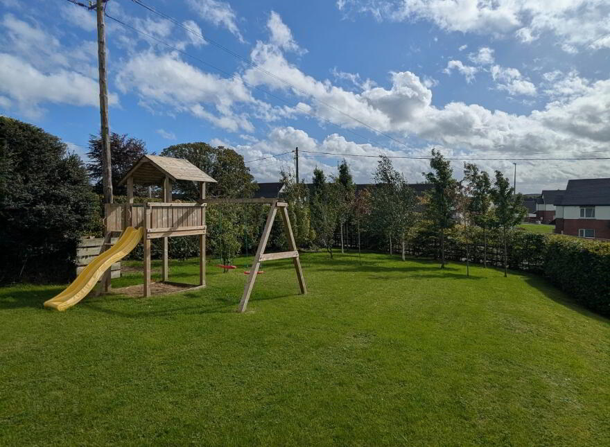 Sunhill, Kingscourt Road, Carrickmacross, A81PP68