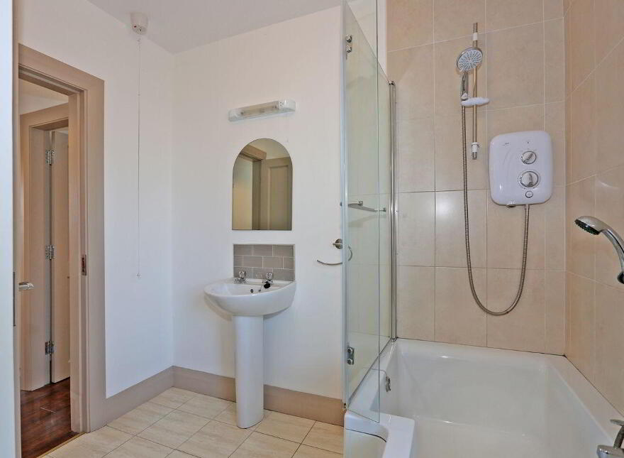 6 Limerick Road, Newmarket On Fergus, V95PNT0