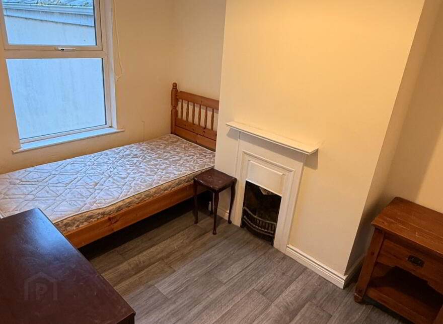 4 Dervock Street, Derry/Londonderry, Waterside, BT47 2AU