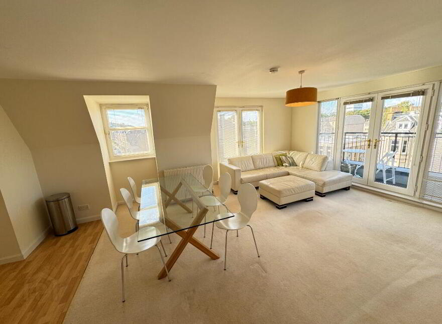 10 Maxwell Street, Morningside, Edinburgh, EH10 5GZ