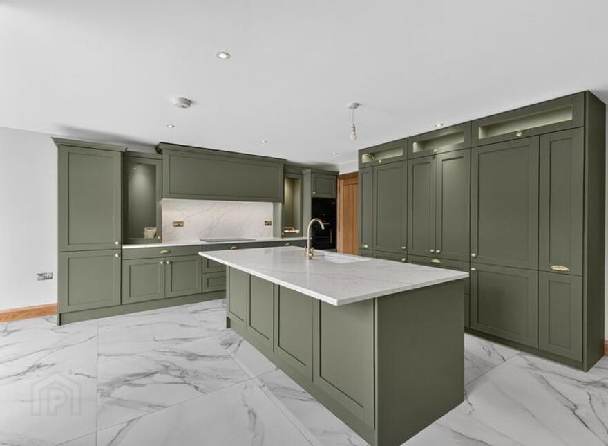 Willesden Park, Stranmillis, Belfast, BT9 5GX