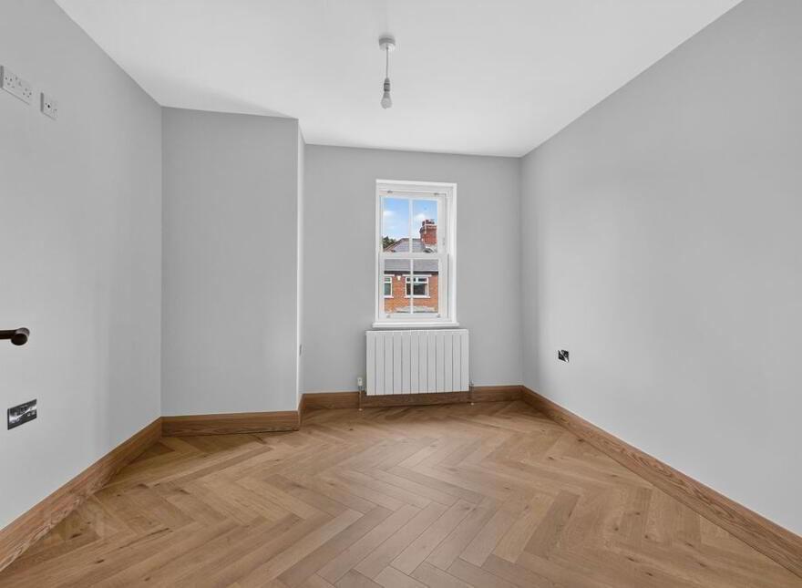 Willesden Park, Stranmillis, Belfast, BT9 5GX