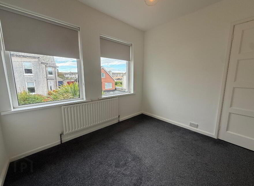 8 Abercorn Avenue, Portrush, BT56 8HW