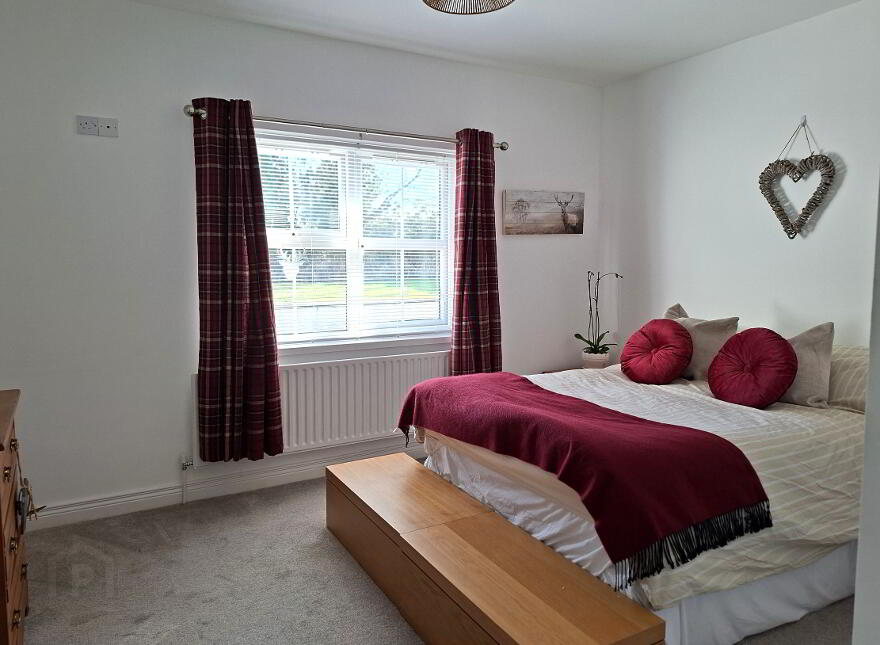 Derrynacross, 75 Fassagh, Enniskillen, BT93 3BD