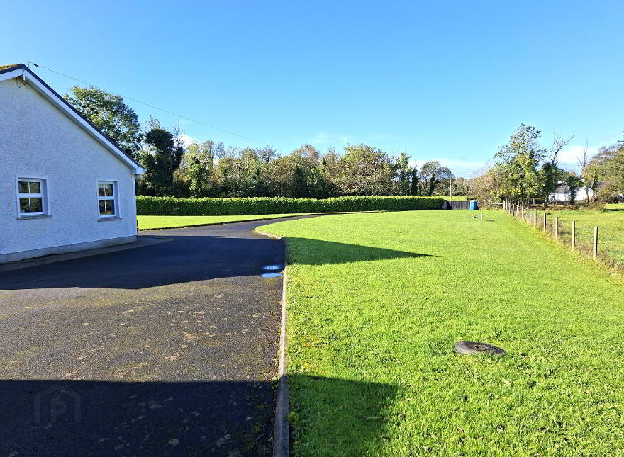 Derrynacross, 75 Fassagh, Enniskillen, BT93 3BD
