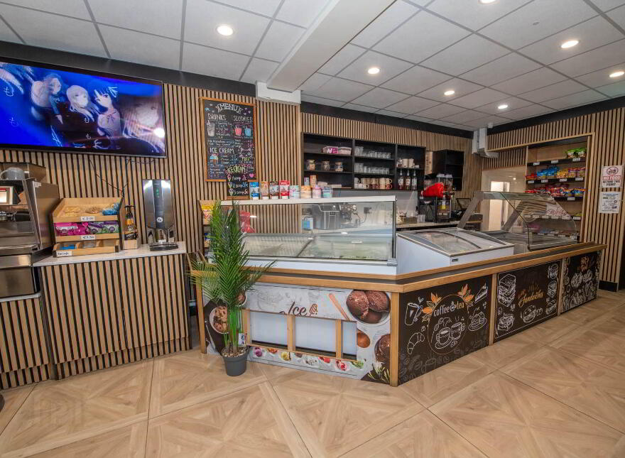 Plaza, Upper Main Street, Buncrana, F93P8NR