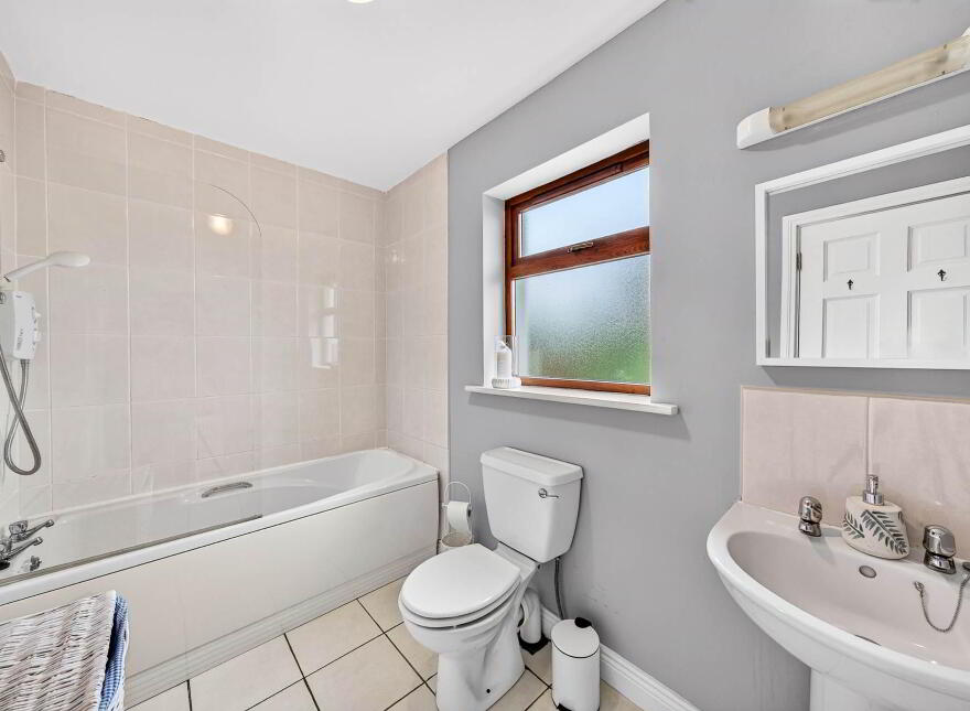 9 Broadmeadows, Ballyjamesduff, A82R9W8