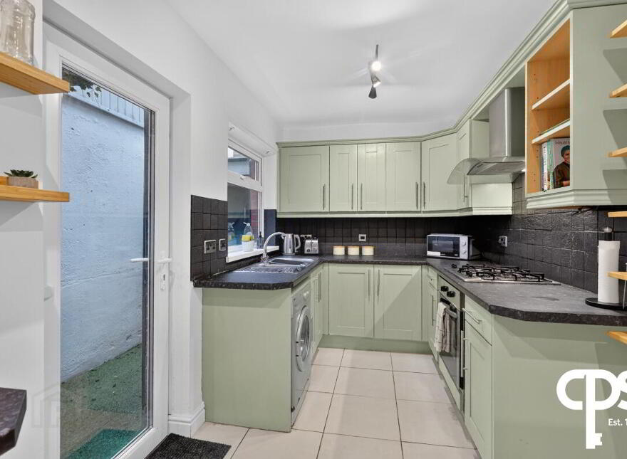 43 Carrington Street, Belfast, BT6 8GF