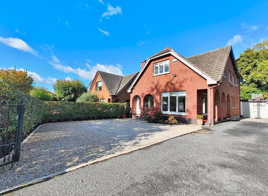 Donnrua, Coundon Court, Killiney Avenue, Killiney, A96X5V9