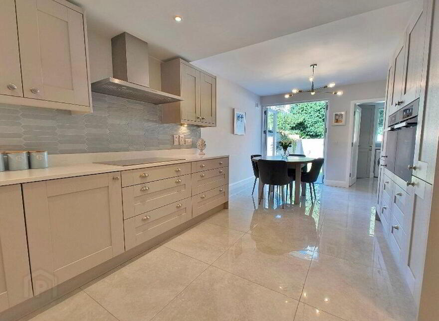 Donnrua, Coundon Court, Killiney Avenue, Killiney, A96X5V9