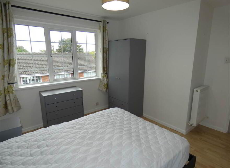 36b Dundonald Heights, Dundonald, Belfast, BT16 1XL