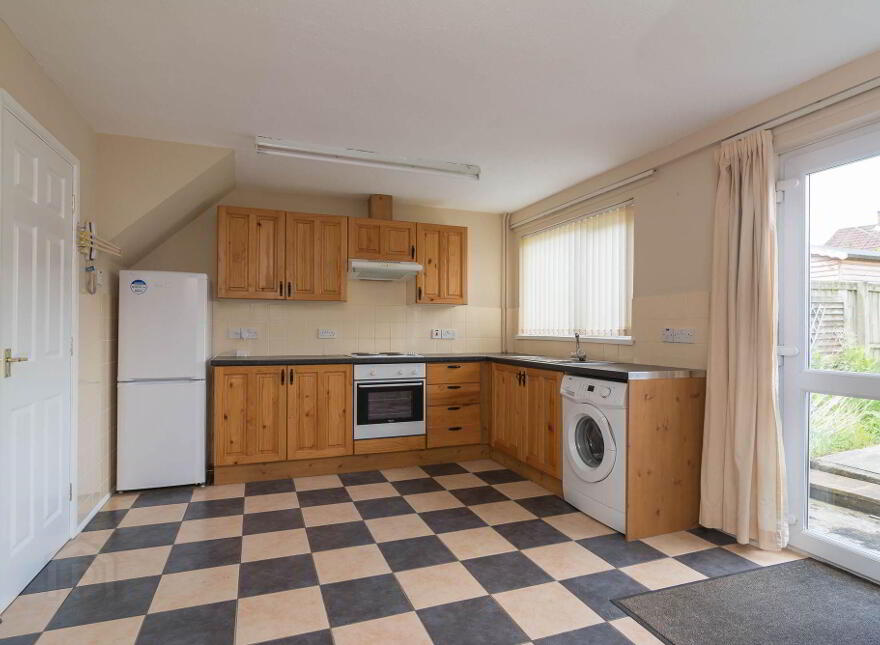 5 Rathmore Park, Belfast, BT10 0FW