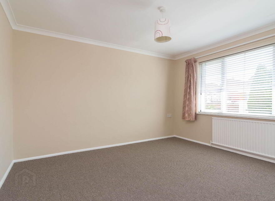 5 Rathmore Park, Belfast, BT10 0FW