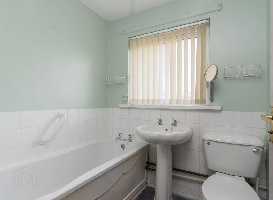 5 Rathmore Park, Belfast, BT10 0FW