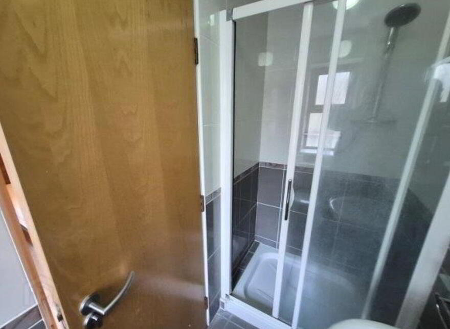 Apartment 6 Beal Na Mara, The Mall, Ballyshannon, F94D283