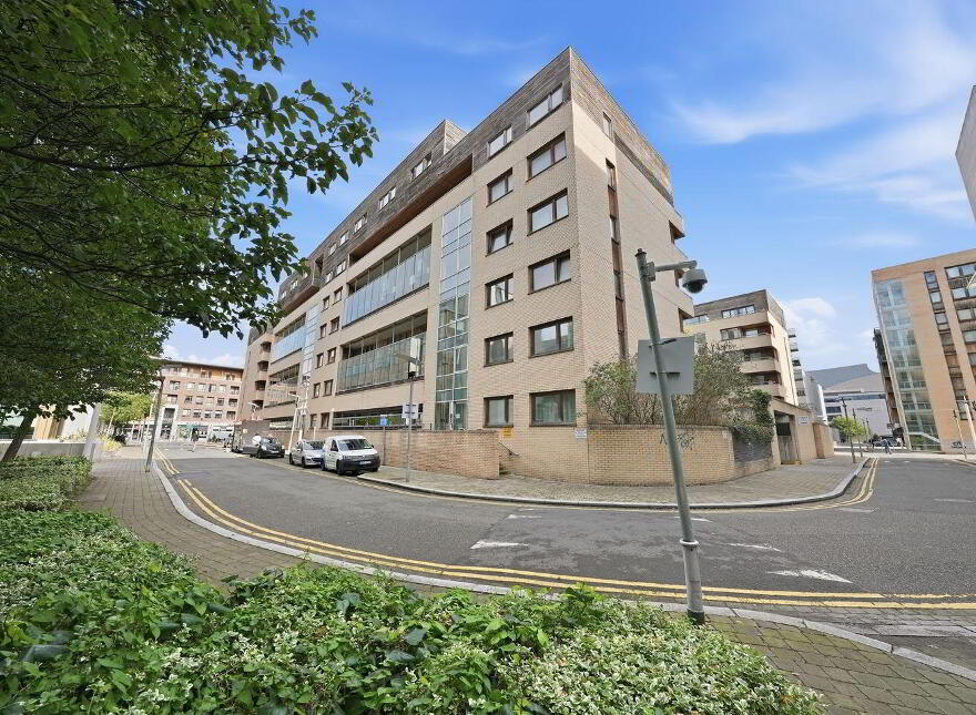 Apartment 5 Block 12 Clarion Quay, North Wall Quay, Dublin 1, D01