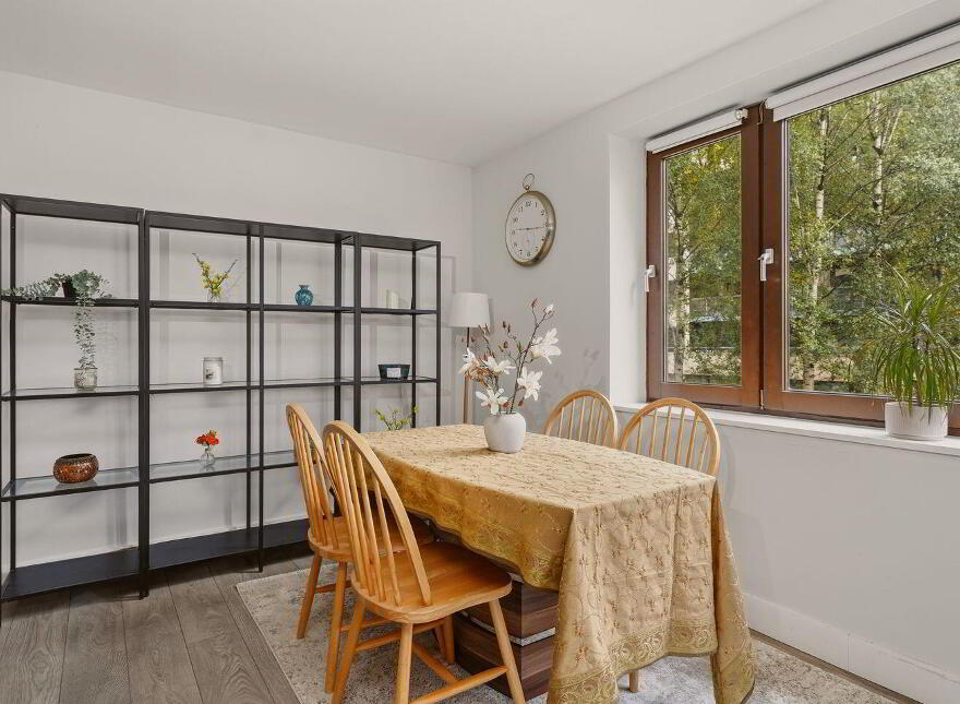 Apartment 5 Block 12 Clarion Quay, North Wall Quay, Dublin 1, D01