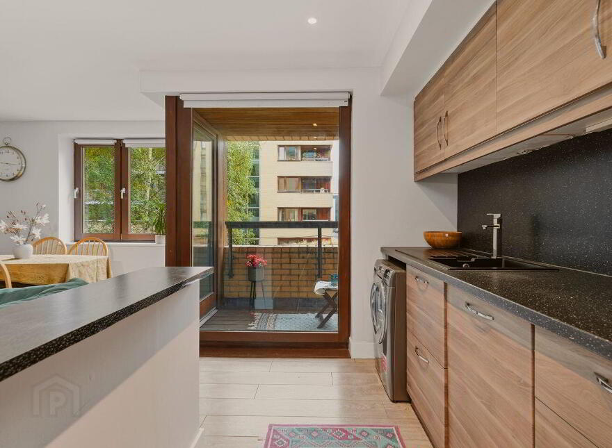 Apartment 5 Block 12 Clarion Quay, North Wall Quay, Dublin 1, D01
